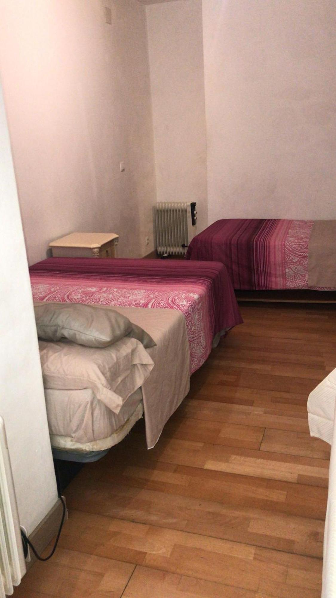 Apartamentos Pandiellos I Мадрид Экстерьер фото