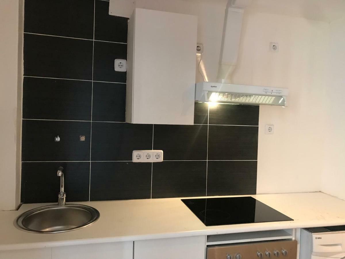 Apartamentos Pandiellos I Мадрид Экстерьер фото