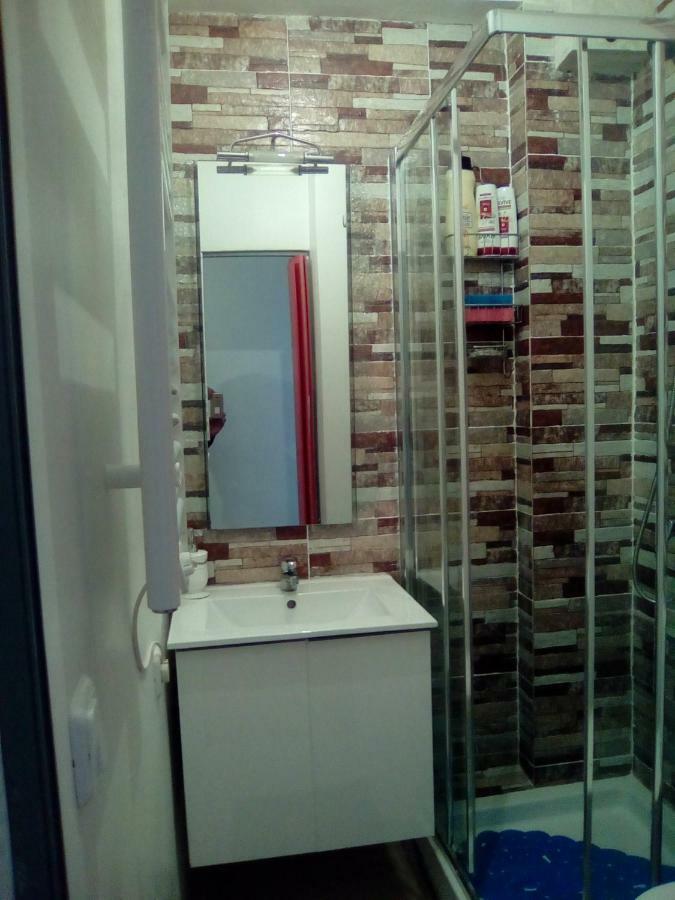 Apartamentos Pandiellos I Мадрид Экстерьер фото